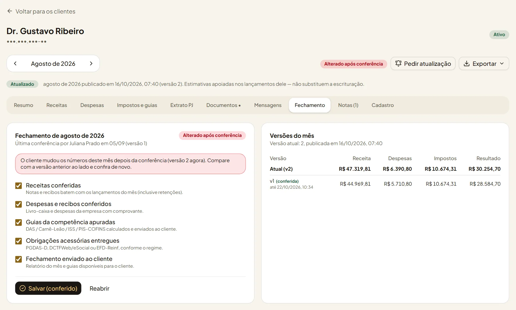 Hub do Contador, fechamento do mês com checklist, versões do mês e trilha interna